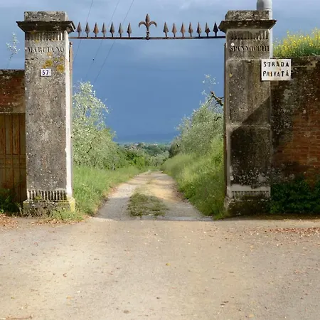 Le Del Conventino Di Marciano