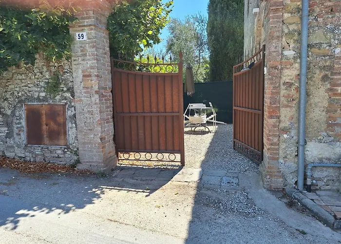 Le Del Conventino Di Marciano